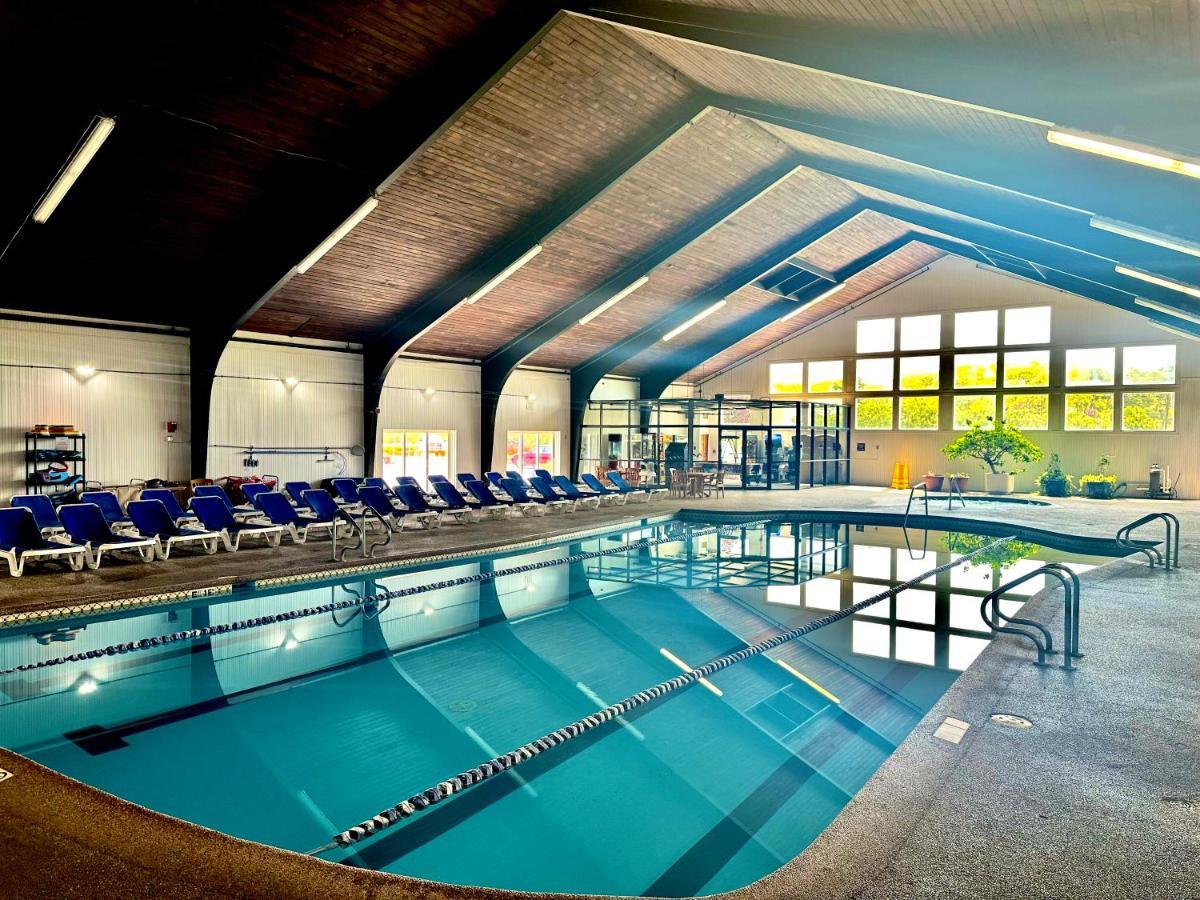 Cape Cod Irish Village - The Emerald Resort Barnstable Extérieur photo