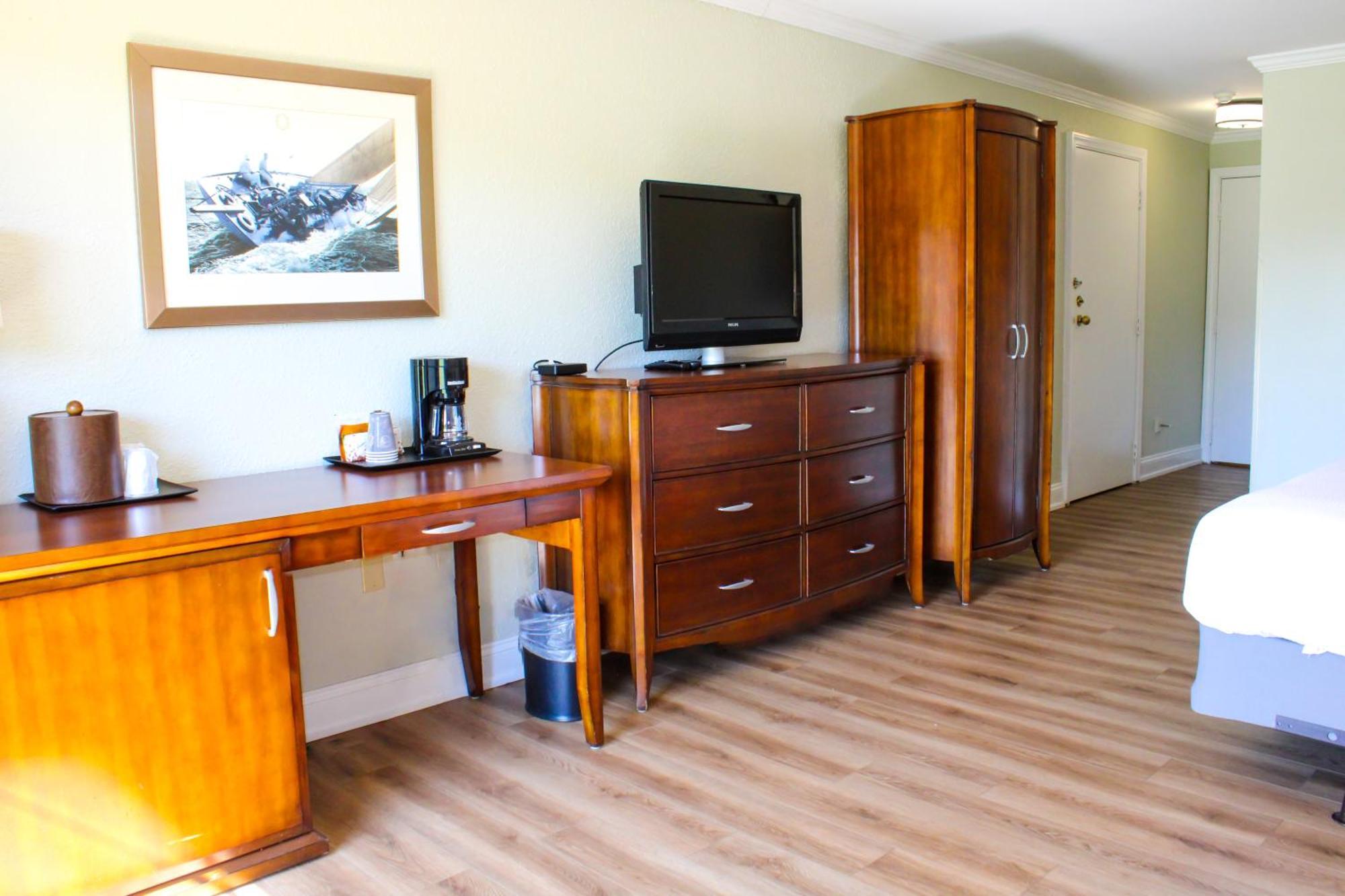 Cape Cod Irish Village - The Emerald Resort Barnstable Extérieur photo