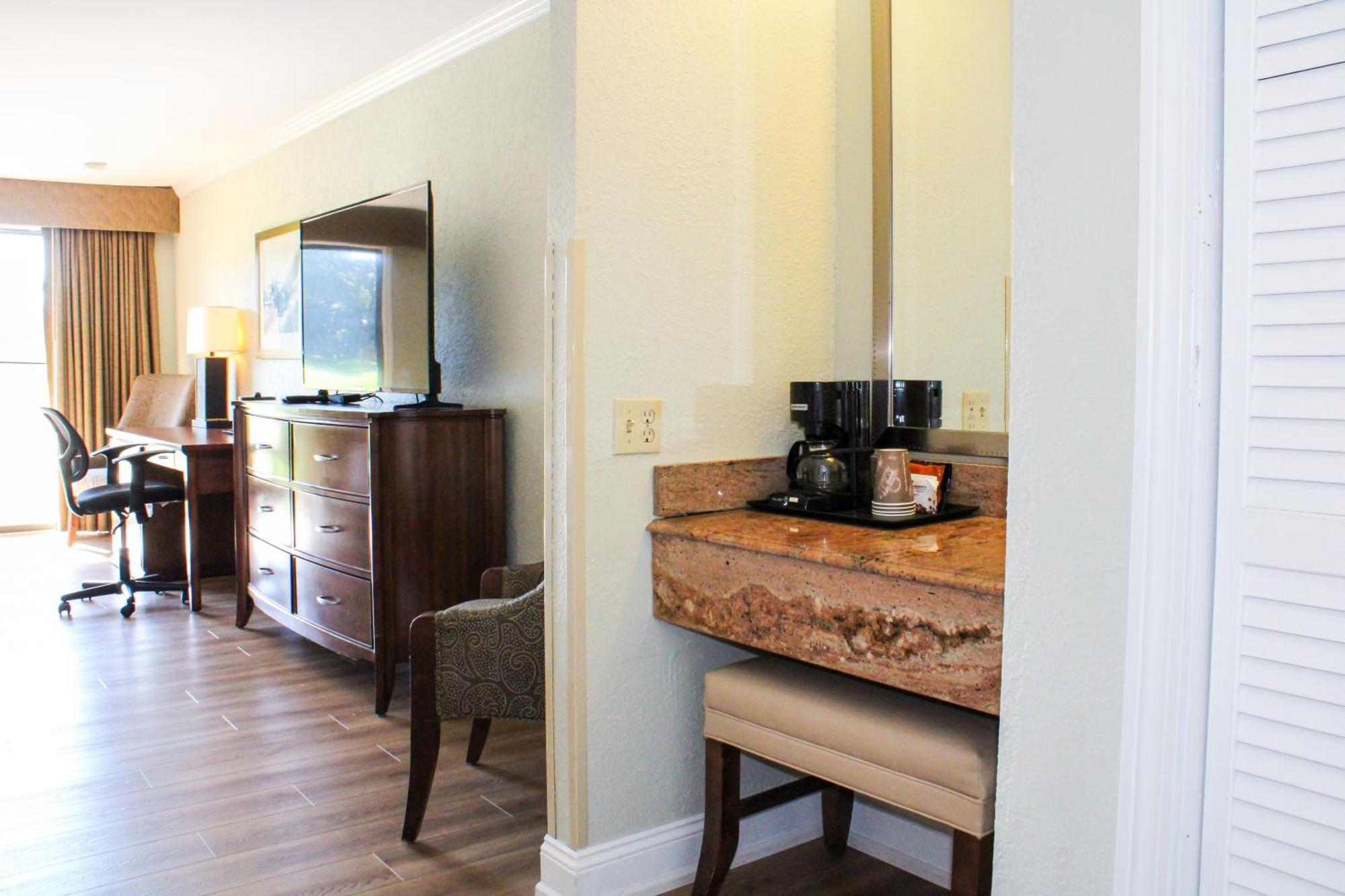 Cape Cod Irish Village - The Emerald Resort Barnstable Extérieur photo